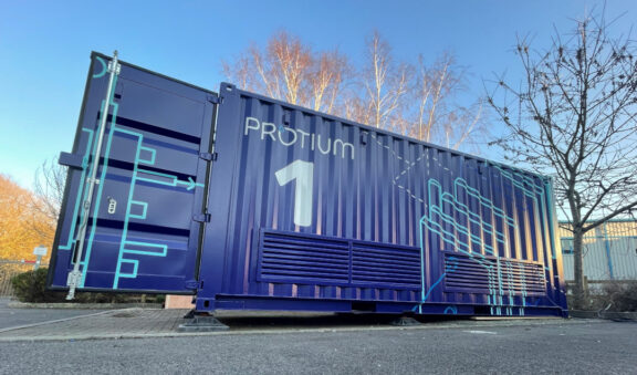 container outside open