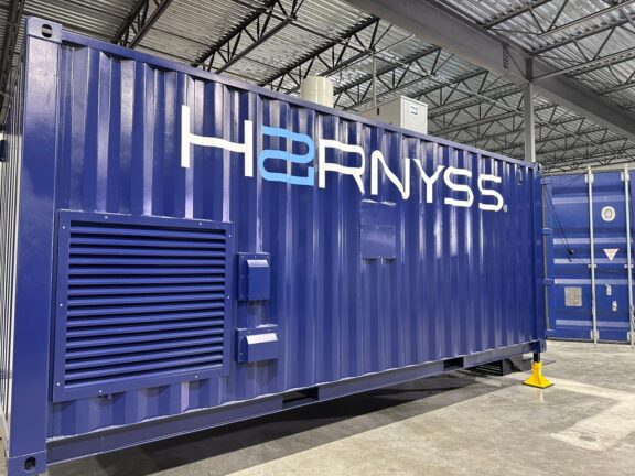 01 Harnyss-Oasis container